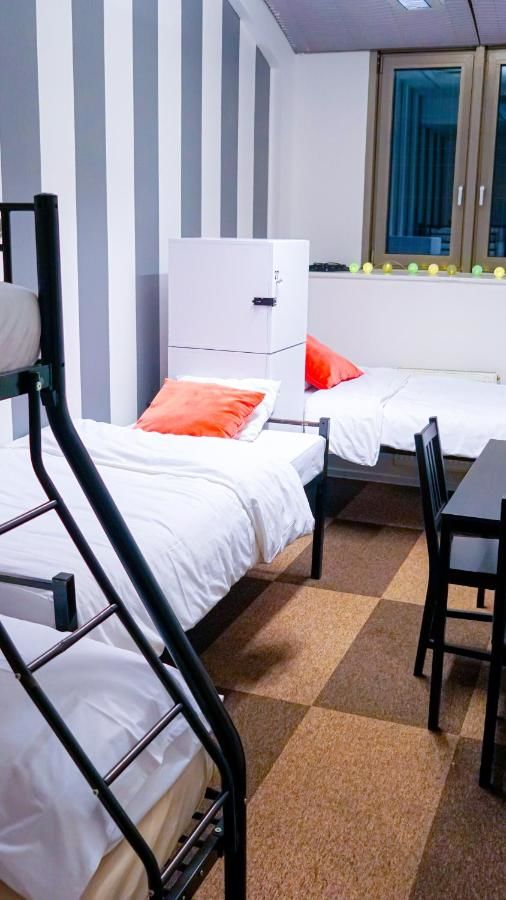 Хостелы Nowogrodzka Hostel Centrum Варшава-11